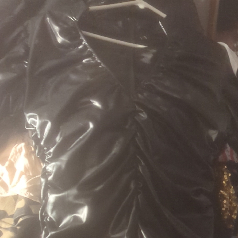 Black Shiny Ruched Top